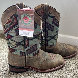 Laredo Womens Western Boots - taupe with Aztec top -Size 11